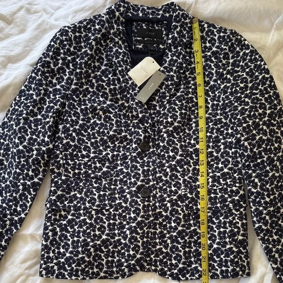 J. Crew Schoolboy Navy and White Floral Blazer - Picture 7 of 12